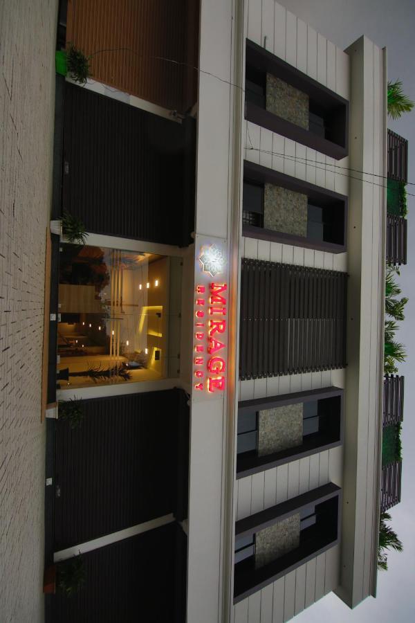 Отель Mirage Residency Коччи Экстерьер фото